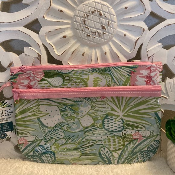 Morgan Home Fashion Handbags - Swim Suit Sack With Zipper with Pocket NWT 🌿🌸🌿